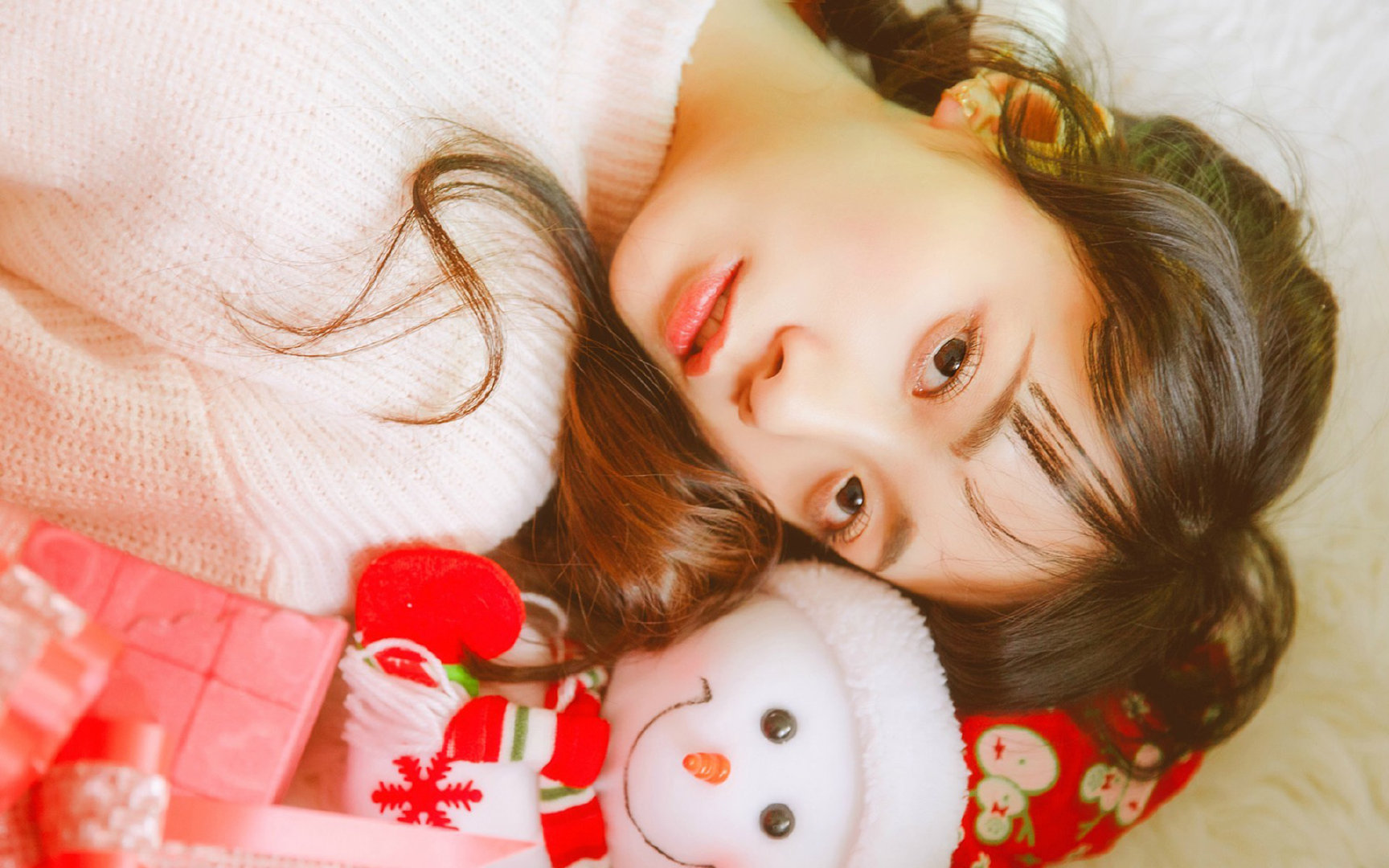 2025足球世俱杯官网-谷爱凌现身巴黎时装周亮眼吸睛，谷爱凌 时尚杂志